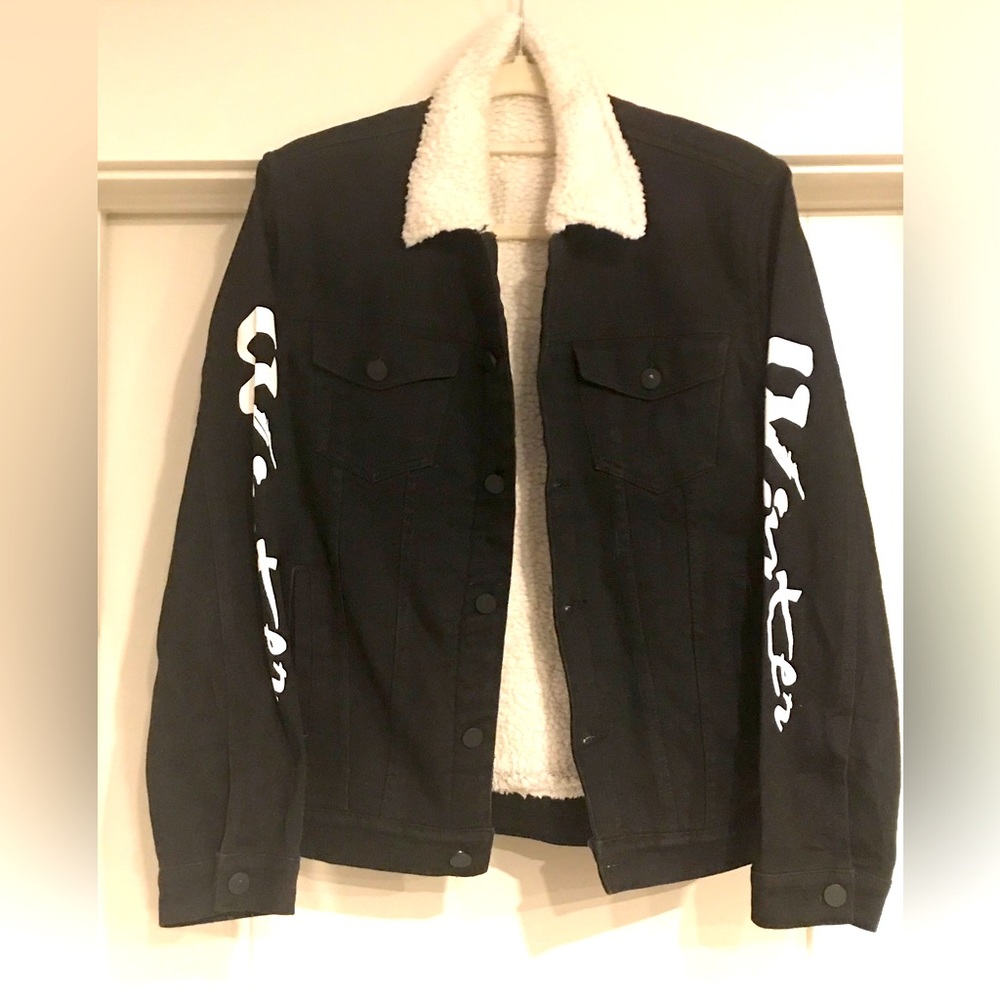 RARE Graphic Black Jean Sherpa Jacket